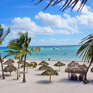 https://yonah-comfort-punta-cana.comcaribbean.com