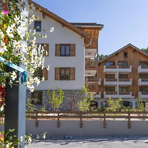 https://my-second-home-cristal-lodge.fr-provencehotel.com
