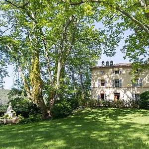 https://chateau-mentone.fr-provencehotel.com